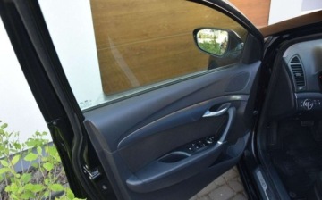 Hyundai i40 Kombi Facelifting 1.7 CRDi 141KM 2015 Hyundai i40 1.7CRDI Automat Navi Kamera Led 2 KPL KOL 2015r Sprowadzony, zdjęcie 19