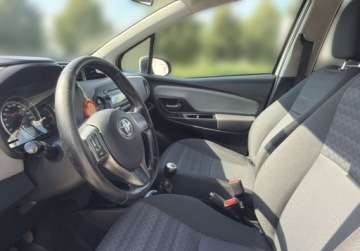 Toyota Yaris III Hatchback 5d Facelifting 1.0 VVT-i 69KM 2016 Toyota Yaris 1.0 Active EU6 Salon PL Toyota Mikolajczak Leszno Benzyna, zdjęcie 6