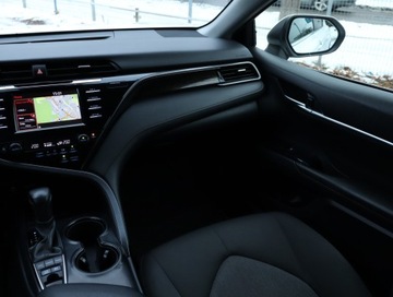 Toyota Camry IX Sedan 2.5 Hybrid Dynamic Force 218KM 2019 Toyota Camry 2.5 Hybrid, Salon Polska, Automat, zdjęcie 7