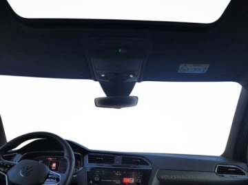 Volkswagen Tiguan II SUV Facelifting 1.5 TSI 150KM 2021 Volkswagen Tiguan Salon PL FV23 Webasto Harman Kardon Panorama Matrix, zdjęcie 8