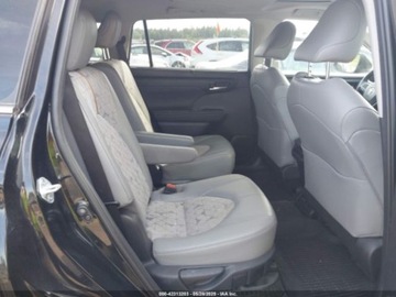 Toyota Highlander III 2023 Toyota Highlander Hybrid XLE Bronze 2023 2.5l 2.5 Hybryda 186KM, zdjęcie 12