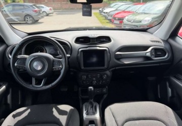Jeep Renegade SUV Facelifting 1.3 GSE T4 Turbo 150KM 2019 Jeep Renegade Jeep Renegade 1.3 T-GDI Automatik Limited 1.3 Benzyna 150KM, zdjęcie 9