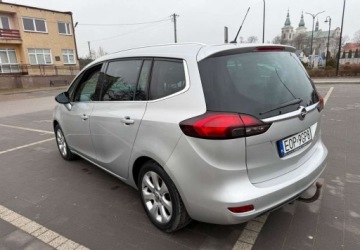 Opel Zafira C Tourer 1.4 Turbo ECOTEC 140KM 2012 Opel Zafira Opel Zafira Tourer 1.4 Turbo Business Innovation 1.4 Benzyna, zdjęcie 3
