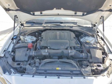 Jaguar XF II Sedan 3.0 V6 380KM 2017 Jaguar XF R-Sport 2017 3.0 Benzyna 380KM, zdjęcie 6