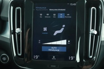 Volvo XC40 Crossover 2.0 D4 190KM 2018 Volvo XC40 D4 AWD, Salon Polska, Serwis ASO, zdjęcie 9