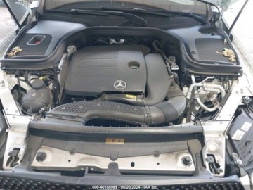 Mercedes GLC C254/X254 2022 Mercedes-Benz GLC 300, 2022r., 4x4, 2.0L 2.0 Benzyna 255KM, zdjęcie 11