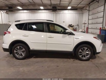 Toyota RAV4 V 2018 Toyota RAV4 2018 TOYOTA RAV4 HYBRID XLE 2.5 Hybryda 150KM, zdjęcie 12