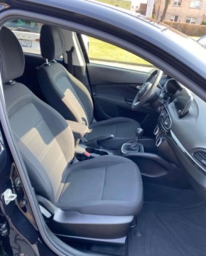 Fiat Tipo II Hatchback Facelifting 1.6 MultiJet 130KM 2022 Fiat Tipo Fiat Tipo 1.6 MultiJet 1.6 Diesel 130KM, zdjęcie 5