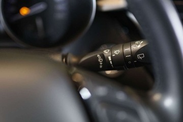 Toyota C-HR I Crossover Facelifting 1.8 Hybrid 122KM 2022 Toyota C-HR 1.8 Hybrid Comfort 1.8 Hybryda 122KM, zdjęcie 16