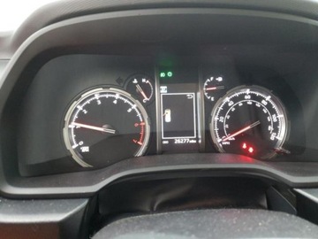 Toyota 2022 Toyota 4-Runner 2022 TOYOTA 4RUNNER SR5 PREMIUM silnik benzyna 4.0 L 4.0, zdjęcie 9