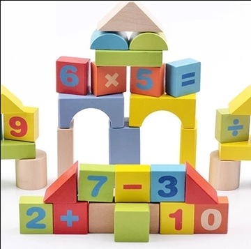 Деревянные брусочки в ведре-сортировщике, 50 шт.