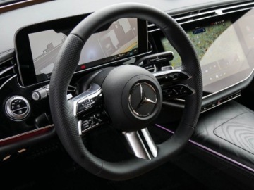 Mercedes Klasa E W214 Sedan 2.0 200 204KM 2025 E Klasa 200 4-Matic AMG 2.0 (204KM) 2025, zdjęcie 7