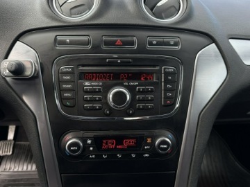 Ford Mondeo IV Hatchback 2.0 Duratorq TDCi DPF 140KM 2011 Ford Mondeo Manual/Xenon + LED/Salon PL/Zamiana, zdjęcie 32