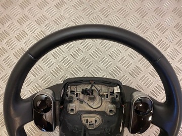 LAND ROVER EVOQUE II VOLANT