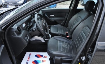 Dacia Duster II SUV 1.5 Blue dCi 115KM 2019 Dacia Duster 1.5 DCI 115km Klimatyzacja Skora 6 biegow Tempomat 1.5 116KM, zdjęcie 13