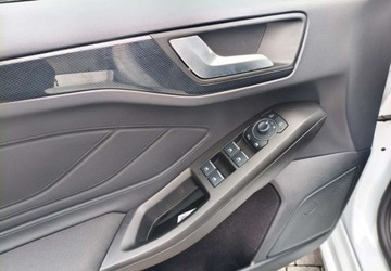 Ford Focus IV 2025 Ford Focus Ford Focus 1.0 EcoBoost mHEV ST-Line X Hybryda 155KM, zdjęcie 16