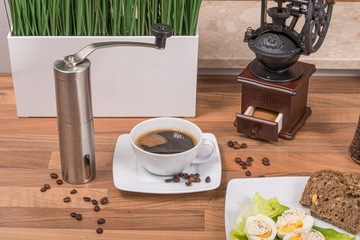 КОФЕМОЛКА PEPPER, КОНСТРУКЦИЯ ИЗ ЦЕЛЬНОЙ СТАЛИ