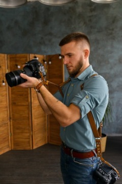 ФОТОГРАФИЧЕСКИЕ ШЕЛТЕРЫ НАТУРАЛЬНАЯ КОЖА 2 камеры гравировка бесплатно