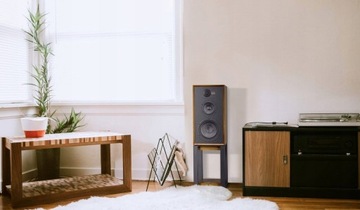 WHARFEDALE LINTON POWRÓT LEGENDY WALNUT ORZECH + STANDY = WSPANIAŁY ZESTAW
