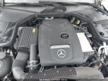 Mercedes Klasa C W205 2018 Mercedes-Benz Klasa C C 300 4matic 2.0 Benzyna 241KM, zdjęcie 12