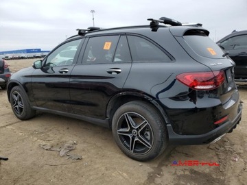 Mercedes GLC C254/X254 2022 Mercedes-Benz GLC 2022 r.,2,0L 300 4 MATIC 2.0 Benzyna 255KM, zdjęcie 2