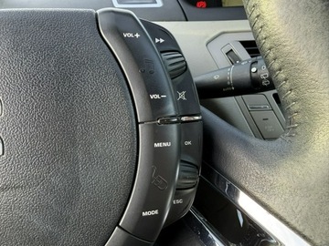 Citroen C4 Picasso I 2.0 HDi FAP 150KM 2012 Citroen C4 Picasso 2.0HDI 150KM, klimatyzacja, zdjęcie 19