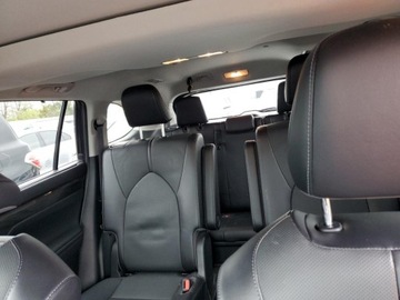 Toyota Highlander III 2022 Toyota Highlander Limited 2022 3.5l 3.5 Benzyna 295KM, zdjęcie 10