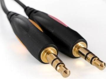 SŁUCHAWKI GAMINGOWE Z MIKROFONEM NA PAŁĄKU - MODECOM VOLCANO MC-828 STRIKER