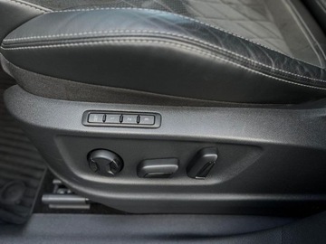 Skoda Kodiaq I SUV Facelifting 2.0 TDI SCR 200KM 2024 Skoda Kodiaq Kodiaq Sportline 2.0 TDI 200 KM 4x4 DSG Matrix LED Navi ACC, zdjęcie 14