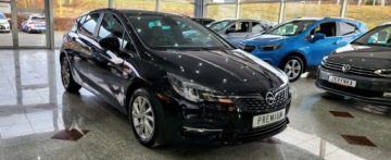 Opel Astra K Hatchback Facelifting 1.2 Turbo 130KM 2020 Opel Astra 1.2 turbo benzyna 130 km Kamera Nawigacja 1.2 Benzyna 130KM, zdjęcie 1
