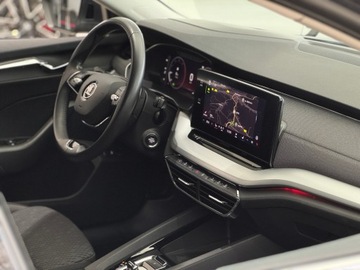 Skoda Octavia III Kombi Facelifting 2.0 TDI 150KM 2020 Skoda Octavia Style / HUD / Ambiente / Kamera cofa, zdjęcie 35