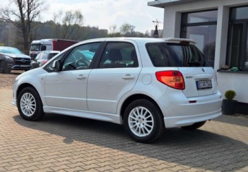 Suzuki SX4 I 2010 Suzuki SX4 1,60 Ben 107 km 1.6 Benzyna 107KM, zdjęcie 27