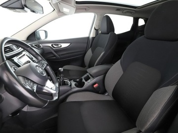 Nissan Qashqai II Crossover 1.2 DIG-T 115KM 2017 Nissan Qashqai GRATIS! Pakiet Serwisowy o, zdjęcie 12