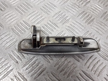 KLIKA LEVÝ PŘEDNÍ VNĚJŠÍ MITSUBISHI COLT VI