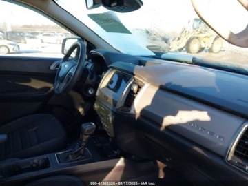 Ford Ranger VI 2023 Ford Ranger 2023r., XLT, od ubezpieczalni 2.3 Benzyna 270KM, zdjęcie 8