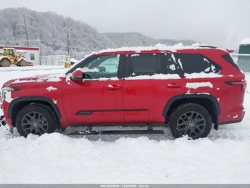 Toyota Sequoia II 2023 Toyota Sequoia 2023r., 4x4, 3.4L 3.4 Hybryda 437KM, zdjęcie 5