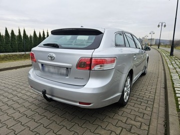 Toyota Avensis II Kombi 2.0 D-4D 126KM 2009 Toyota Avensis 2.0D4D 126KM Zadbany Rata650zł, zdjęcie 4
