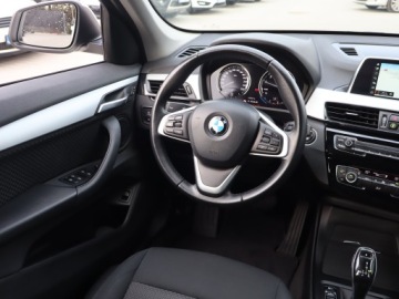BMW X1 F48 2018 BMW X1 sDrive18i, Salon Polska, Automat, Navi, zdjęcie 6