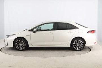 Toyota Corolla XII Sedan 1.8 Hybrid 122KM 2020 Toyota Corolla 1.8 Hybrid, Salon Polska, zdjęcie 2