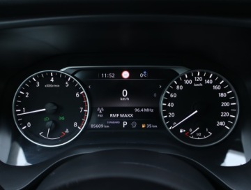 Nissan Qashqai III Crossover 1.3 DIG-T MHEV 158KM 2023 Nissan Qashqai 1.3 DIG-T MHEV, Salon Polska, zdjęcie 10