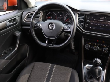 Volkswagen T-Roc I SUV 1.5 TSI ACT 150KM 2018 VW T-Roc 1.5 TSI, Salon Polska, 1. Właściciel, zdjęcie 6