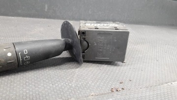 96132773ZL PŘEPÍNAČ STĚRAČE PEUGEOT 406