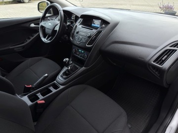 Ford Focus III Sedan Facelifting 1.0 EcoBoost 125KM 2016 Ford Focus 1.0 B 125 KM Salon PL Alu PDC Climatronic Gwarancja SSU, zdjęcie 25