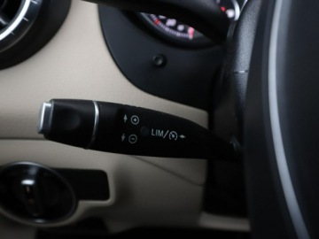 Mercedes CLA C117 Shooting Brake 1.6 180 122KM 2016 Mercedes CLA 180 automat skóra klima auto navi, zdjęcie 31