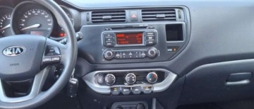 Kia Rio III Hatchback 3d 1.2 DOHC CVVT 85KM 2014 Kia Rio Kia Rio 1.2 Attract 1.2 Benzyna 85KM, zdjęcie 13