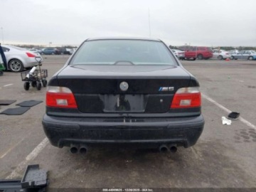 BMW Seria 5 E60 2003 BMW M5 2003 5.0 Benzyna 394KM, zdjęcie 4