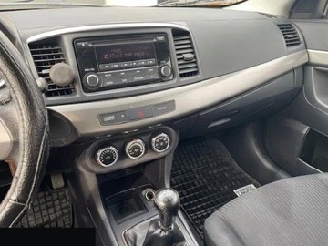 Mitsubishi Lancer IX Sportback Facelifting 1.6 MIVEC 117KM 2015 Mitsubishi Lancer 1.6 benzyna 117KM 2015r Polski Salon, zdjęcie 11