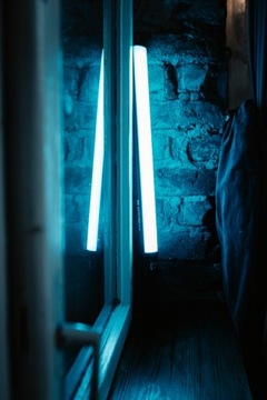 Светодиодная лампа Newell RGB Kathi Pro (эффекты, USB-C) — ОТКРЫТАЯ