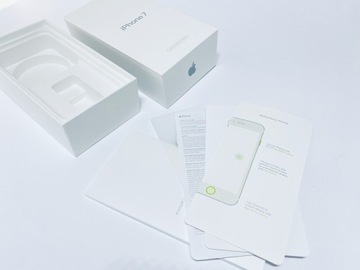 Оригинальная коробка для Apple iPhone 7. Коробочная упаковка