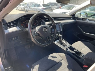 Volkswagen Arteon Fastback 2.0 TDI 150KM 2019 Volkswagen Arteon DSG Kamera Klimatronik, zdjęcie 9